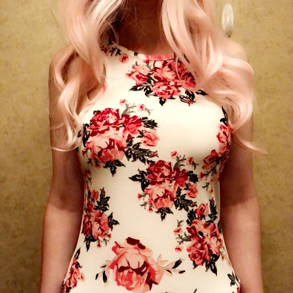 Floral Fitting Dress